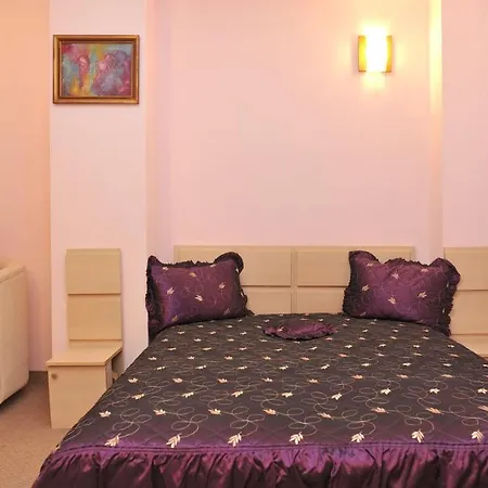 Hotel семеен сокол Sandanski