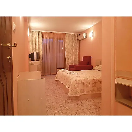 семеен сокол 3*