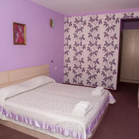 Hotel семеен сокол Sandanski