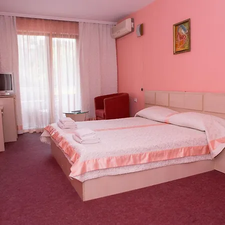 酒店 семеен сокол 桑丹斯基