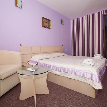 семеен сокол Hotel Sandanski