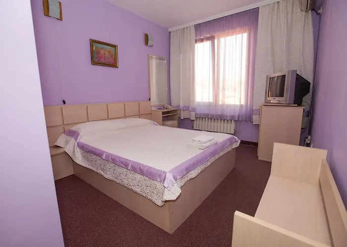 семеен сокол 3*