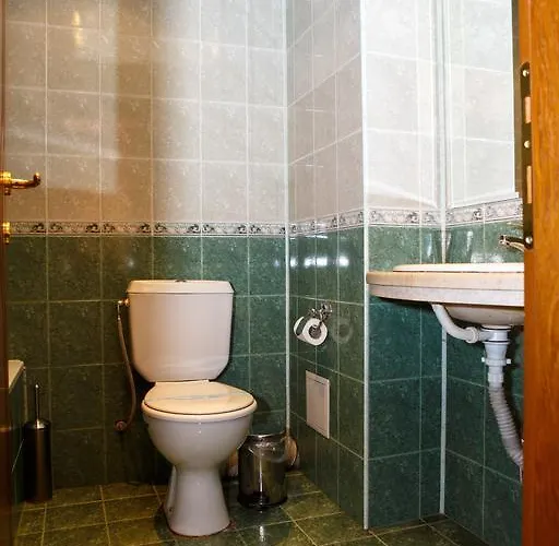 семеен сокол