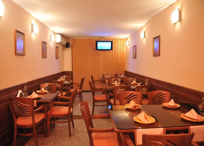 семеен сокол 桑丹斯基